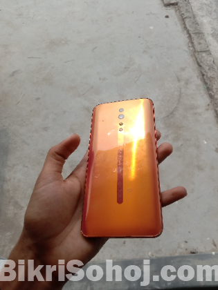 Oppo Reno Z 8/256 disply finger